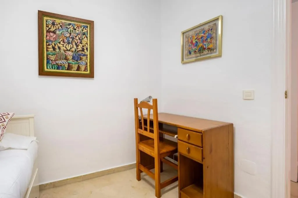 Centro Ferrandiz Parking Gratis Apartment Malaga