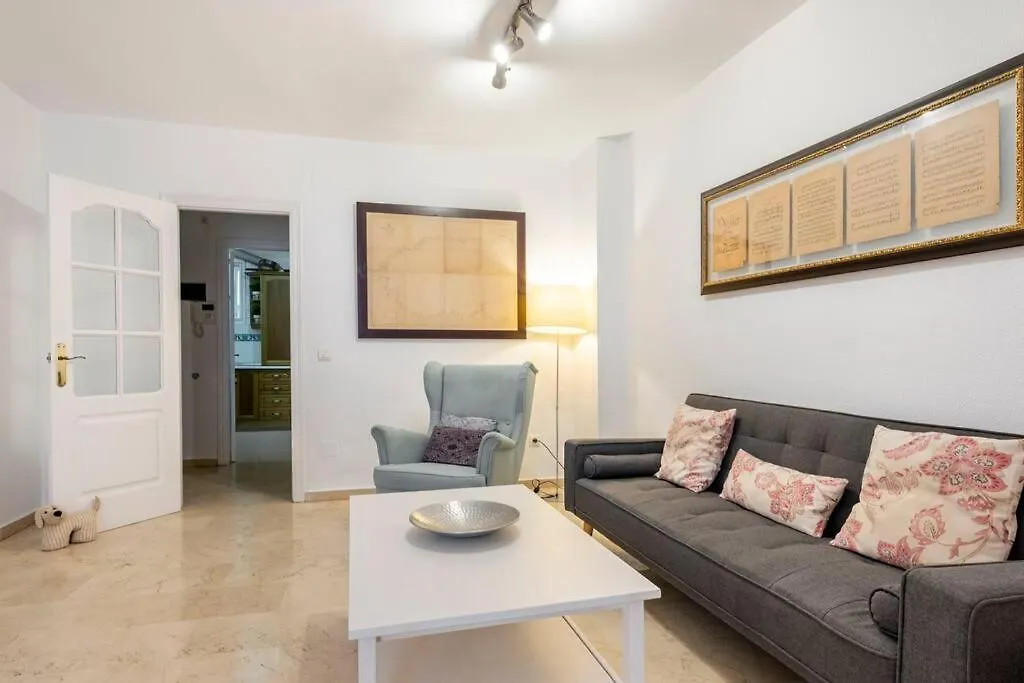 Centro Ferrandiz Parking Gratis Apartment Malaga Spain